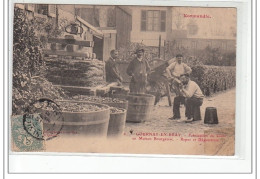 GOURNAY EN BRAY - Fabrication Du Cidre En Maison Bourgeoise - Repos Et Dégustation - état - Gournay-en-Bray