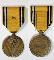 Médaille-BE-109_Médaille Commémorative 1940-1945_WW2_petits Sabres Croisés_D_20-23 - Bélgica