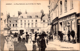 S16408 Cpa 76 Gournay - La Place Nationale, Vue De La Rue De L'Eglise - Gournay-en-Bray