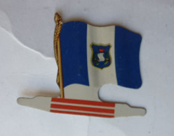 FIGURINE PUBLICITAIRE PLAQUE En Métal DRAPEAU AMERICORAMA ALSACIENNE GUATEMALA 1963 - Sonstige & Ohne Zuordnung