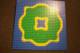 PLAQUE - LEGO - 255X255 Mm -( Pas De Reflet Sur L'original ) - Non Classificati