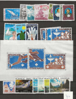 1976 MNH Polynesie Française Year Collection Postfris** - Années Complètes
