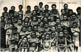 PC NEW GUINEA, ONONGHE, L'ÉCOLE, BOY'S SCHOOL, Vintage Postcard (b53529) - Papua New Guinea