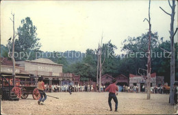 11688870 Cherokee_North_Carolina Streets Of Deadwood Gulch As A Shootout - Andere & Zonder Classificatie