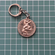 Pendant Keychain Souvenir SU000253 - Wrestling Hungary MBSZ Federation Association Union - Apparel, Souvenirs & Other