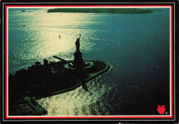 ETATS-UNIS - Statue Of Liberty - New York City - The 152 Foot Statue Is Constructed Of Hand Hammered - Carte Postale - Statue Of Liberty