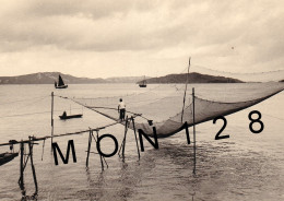 CHINE - MACAO 1960 -PECHEUR FILETS -  PHOTO D'EPOQUE 12,5x9 Cms - Asia