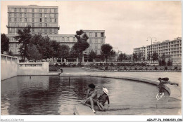 AGDP7-76-0525 - LE HAVRE - Le Bassin Du Jardin De L'hotel De Ville  - Square Saint-Roch