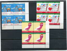 AUSTRALIA - 1988   CHRISTMAS  SET  BLOCK OF 4  MINT NH - Mint Stamps