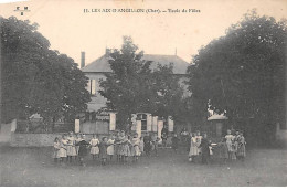 LES AIX D'ANGILLON - Ecole De Filles - état - Les Aix-d'Angillon