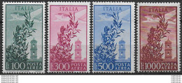 1955-59 Italia Campidoglio Stelle MNH Sass A N. 148/51 - 1961-70: Mint/hinged