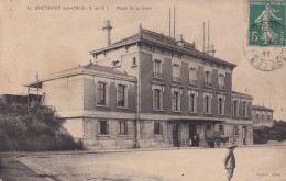 Brétigny Sur Orge (91 Essonne) Place De La Gare - édit. Ledour N° 32 - Bretigny Sur Orge