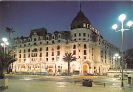 NICE Sur La Promenade Des Anglais L Hotel Negresco A La Tombee De La Nuit(SCAN RECTO VERSO)NONO0098 - Cafés, Hotels, Restaurants
