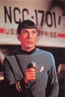 STAR  TREK Leonard Nimoy   SPOCK  Laser à La Main 105 124(scan Recto-verso) OO 0992 - TV Series