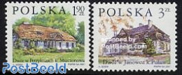 Poland 2001 Farms 2v, Mint NH, Art - Architecture - Neufs