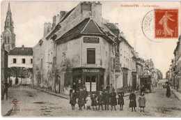 DAMMARIE-les-LYS: Le Carrefour - Très Bon état - Dammarie Les Lys