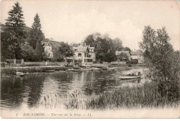 SAMOIS-sur-SEINE: Une Vue Sur La Seine - Très Bon état - Samois