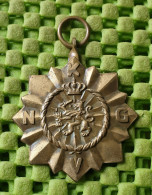 Medaile   : K.N.G.V (-Koninklijk Nederlands Gymnastiek Verbond . -  Original Foto  !!  Medallion  Dutch . - Andere & Zonder Classificatie