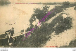 78.  FRENEUSE .  Embarcadère .  CPA Animée . - Freneuse