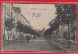 Carte Postale 34. Pezenas  Cours Molière  Très Beau Plan - Pezenas