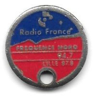 Jeton De Caddie  Occasion  Média, RADIO  FRANCE  FREQUENCE  NORD  Verso  94.7  LILLE  87.8 - Trolley Token/Shopping Trolley Chip