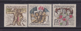 CZECHOSLOVAKIA  - 1975 Razing Of 14 Villages Set Never Hinged Mint - Unused Stamps