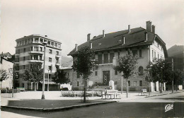 04* BARCELONNETTE Place De La Mairie (CPSM 9 X 14cm)    RL,0222 - Barcelonnette