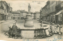 43* YSSINGEAUX  Fontaine     RL03,0556 - Yssingeaux