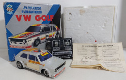70133 Giocattolo Radiocomandato - Radio Racer Volkswagen Golf - Taiyo 1980 - Modèles R/C