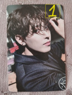 Photocard K POP Au Choix  ATEEZ 2024 Season's Greetings 8 Makes 1 Team Hong Joong - Andere Producten