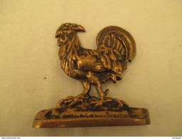 Petit Coq En Bronze Haut De 10 Cm Sur 10 De Large 220 Gr - Art Populaire