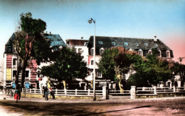 Veules Les Roses - Le Grand Hôtel Des Bains Et De La Plage - Veules Les Roses