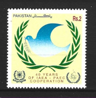 PAKISTAN. N°941 De 1997. Agence Internationale De L'Energie Atomique. - Atome