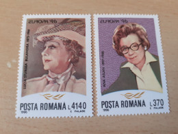 TIMBRES   ROUMANIE    ANNEE  1996     N  4302  /  4303    COTE  5,50  EUROS   NEUFS  LUXE** - Neufs