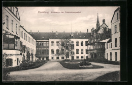 AK Flensburg, Hofansicht Der Diakonissenanstalt  - Flensburg