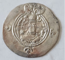 SASANIAN KINGS. Khosrau II. 591-628 AD. AR Silver  Drachm  Year 8 Mint WYHC - Orientales