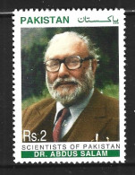 PAKISTAN. N°975 De 1998. Physicien Abdus Salam. - Physique