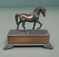 Cavallo, Trotting Horse; Old, N°. AT-946 . Temperamatite, Pencil-Sharpener, Taille Crayon, Anspitzer. Never Used. - Paarden