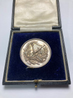 1923 THE SUMMERSCALES PRIZE MEDAL 1892 Hallmarked .925 Silver Medal In Case - Professionnels/De Société