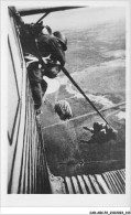 CAR-ABCP2-0171 - AVIATION - PARACHUTISME - CARTE PHOTO - Parachutisme