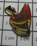 912c Pin's Pins / Beau Et Rare / SPORTS / CANOES  KAYAKS LIMEUIL DORDOGNE - Canoë