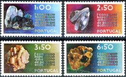 PORTUGAL 1971 - Congrès De Géologie - Minéraux - 4 V. - Neufs