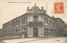 CPA Beaurepaire-L'Ecole Des Filles-6-Timbre     L2908 - Beaurepaire