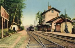 LA TOUR Du PIN - La Gare Et Le Train - CPSM Petit Format Datée 1954 - La Tour-du-Pin