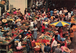 FRANCE - Pointe A Pitre - La Marché Saint Antoine - Animé - Colorisé -  Carte Postale - Pointe A Pitre