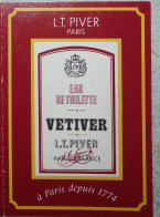 Petit Calendrier De Poche Parfumé 1996  Vetiver L.T. Piver Coiffeur Coiffure  Balleroy Calvados - Petit Format : 1991-00