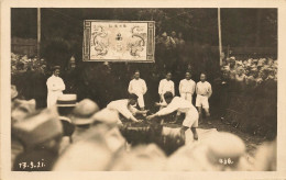 Lutte , Vietnam , Sport De Combat * Carte Photo * Luttes Indochinoises * Indochine Lutteur Lutteurs - Lutte