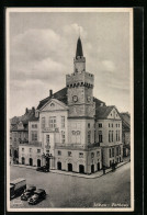 AK Löbau I. Sa., Automobile Vor Dem Rathaus  - Löbau