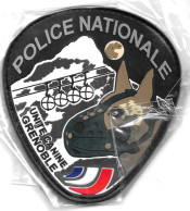 Ecusson PVC POLICE NATIONALE UNITE CANINE GRENOBLE 38 - Police & Gendarmerie