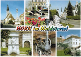 1 AK Frankreich * Horn Im Waldviertel  Pfarrkirche Und Mariensäule, Brunnen, Die Wienerstraße, Museumsgarten, Kunsthaus - Horn